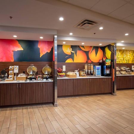 Fairfield Inn & Suites By Marriott Edmonton North Екстериор снимка