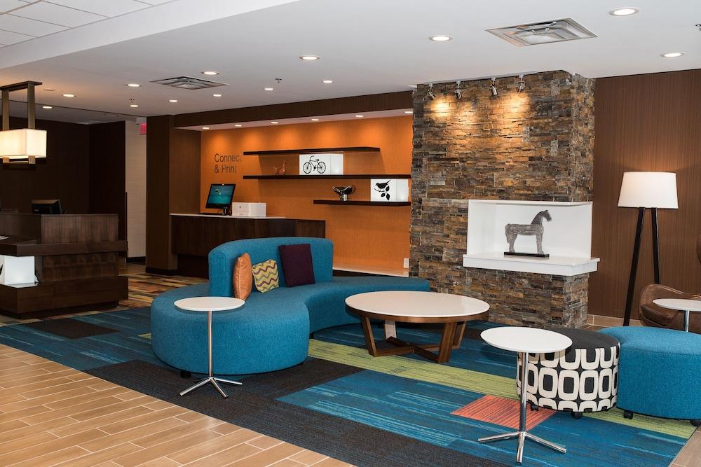Fairfield Inn & Suites By Marriott Edmonton North Екстериор снимка