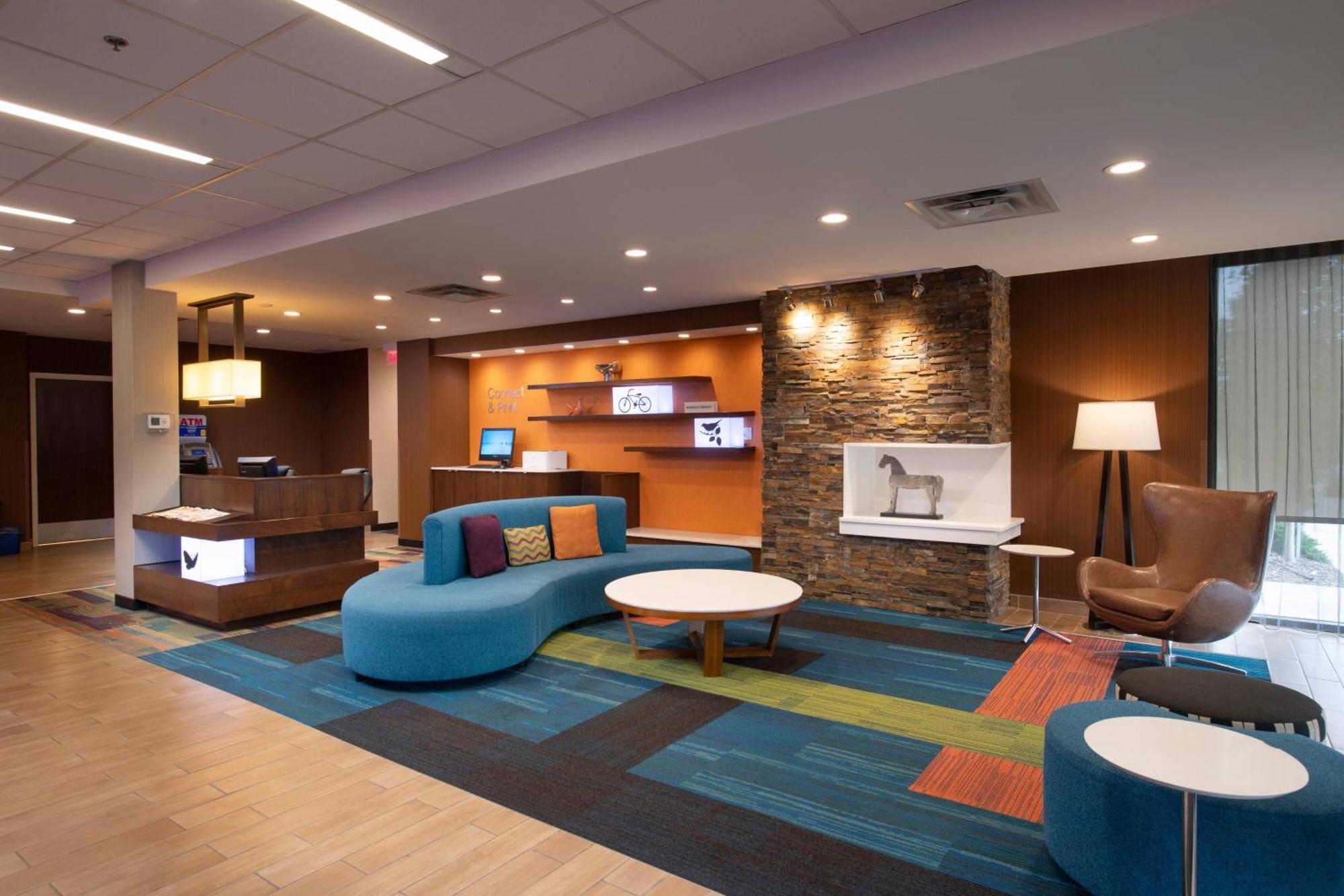 Fairfield Inn & Suites By Marriott Edmonton North Екстериор снимка