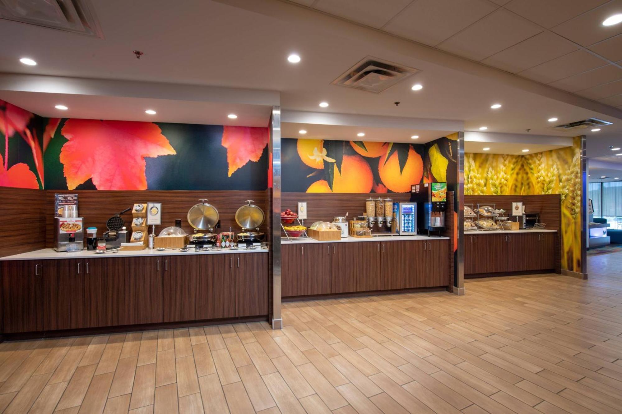 Fairfield Inn & Suites By Marriott Edmonton North Екстериор снимка