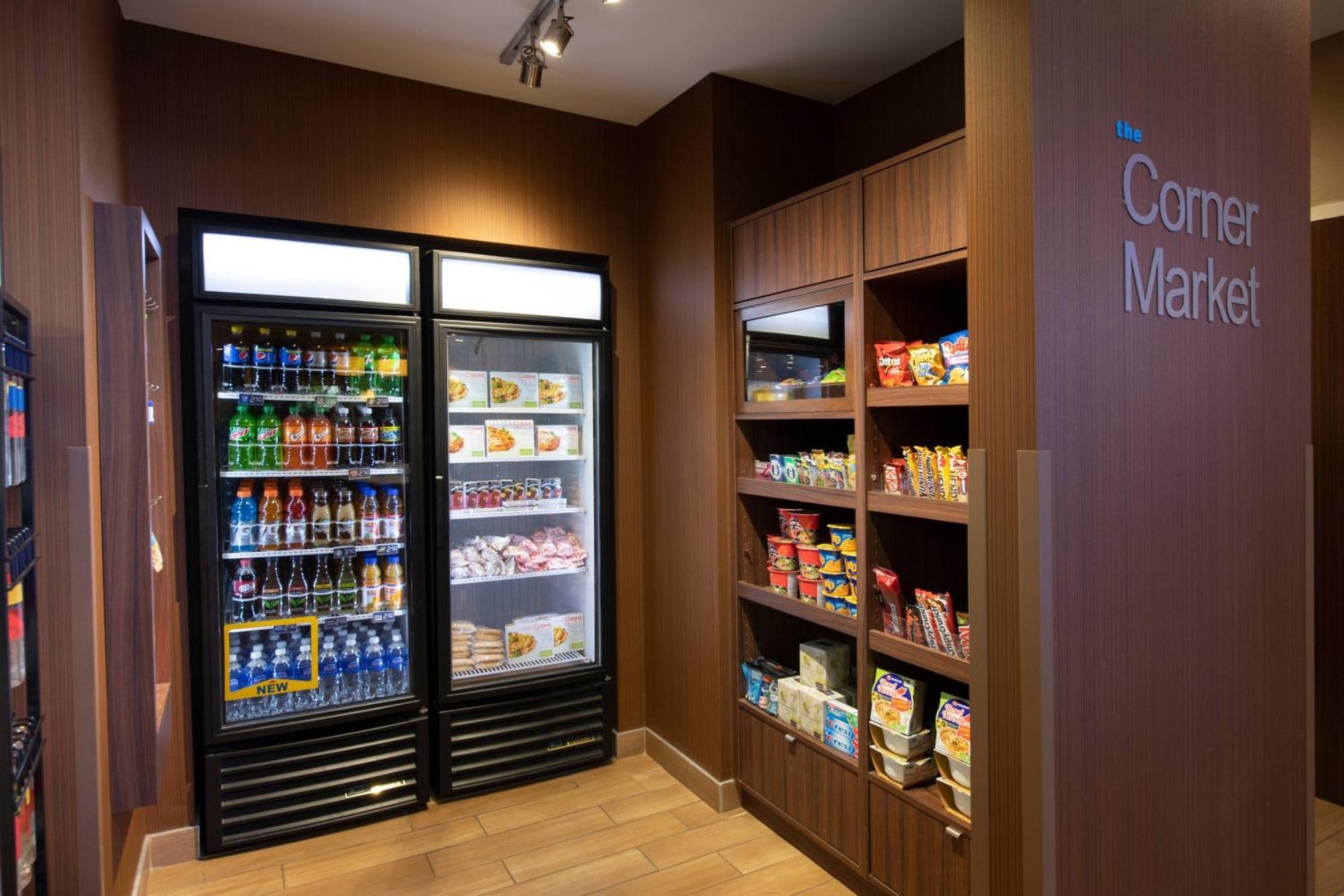Fairfield Inn & Suites By Marriott Edmonton North Екстериор снимка