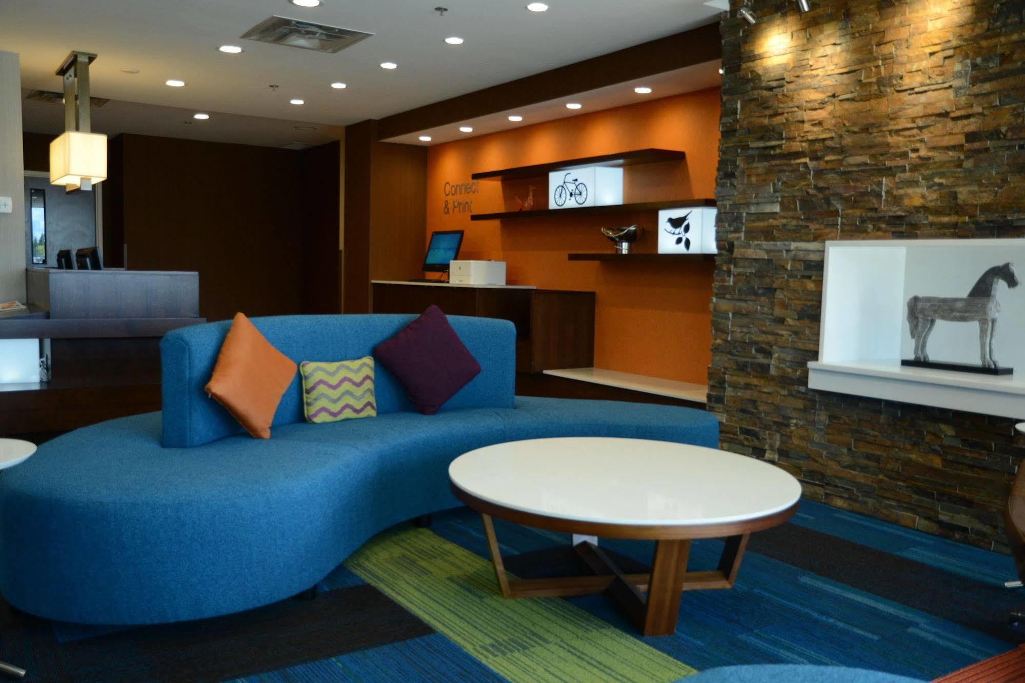 Fairfield Inn & Suites By Marriott Edmonton North Екстериор снимка